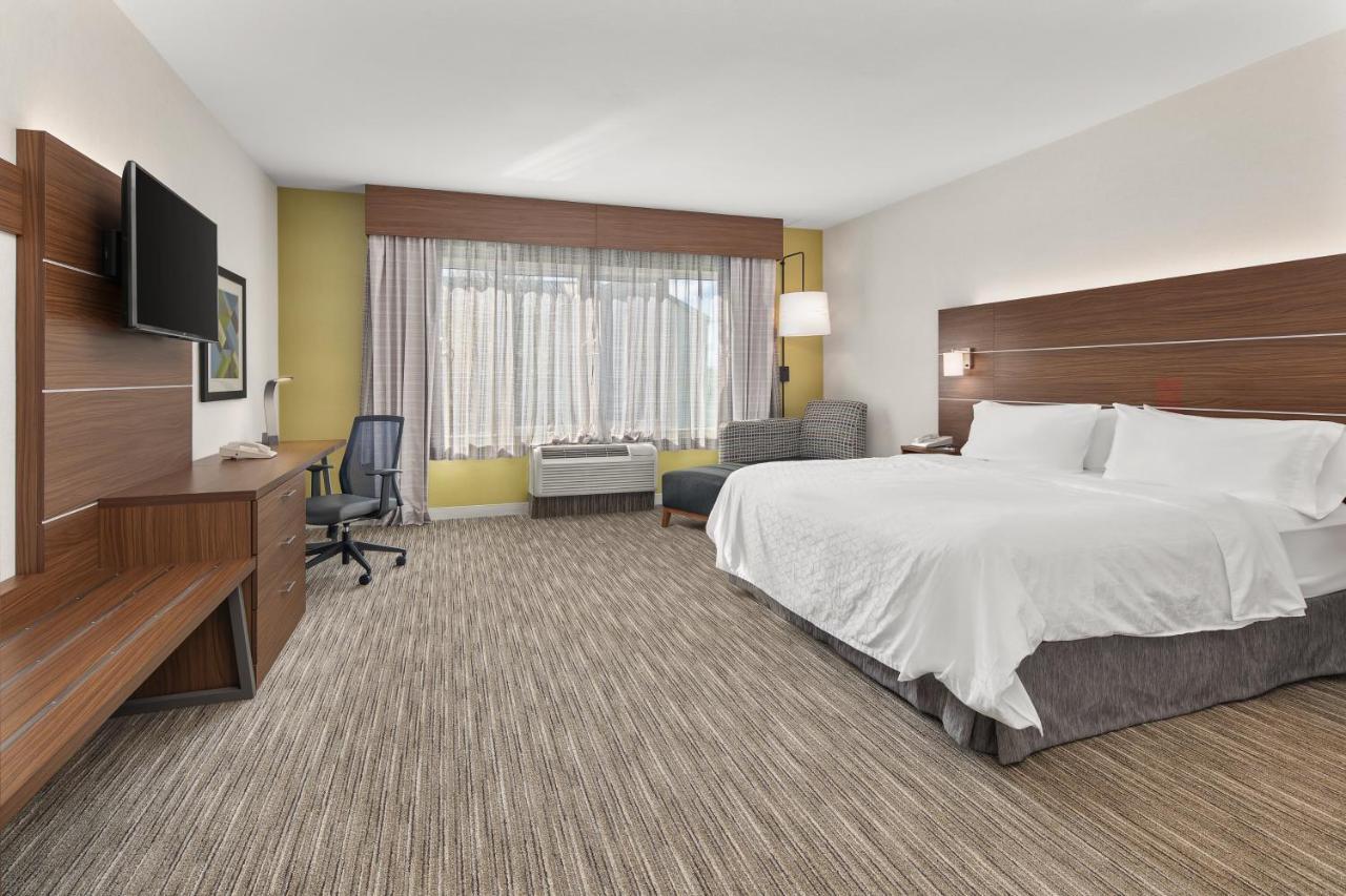 Holiday Inn Express Hotel & Suites Sacramento Airport Natomas, An Ihg Hotel Exterior photo